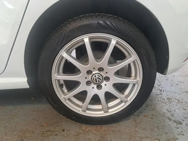 Volkswagen Polo 1.2 Easyline 2014 Benzine 9