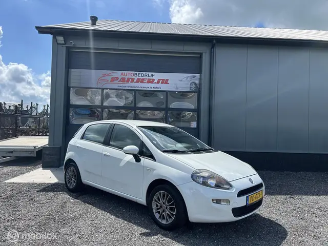 Fiat Punto Evo 1.2 "AIRCO+LMV+ZUINIG+WEINIG KM" 2012 Benzine