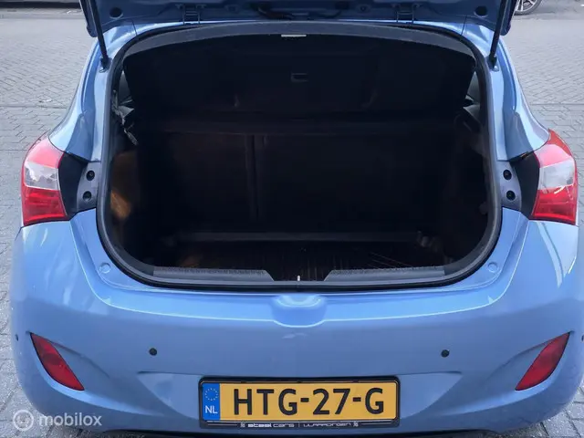 Hyundai i30 1.4✅️Airco✅️Apk✅️ 2013 Benzine 9