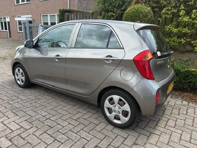 Kia Picanto 1.0 CVVT ComfortLine 2015 Benzine 3