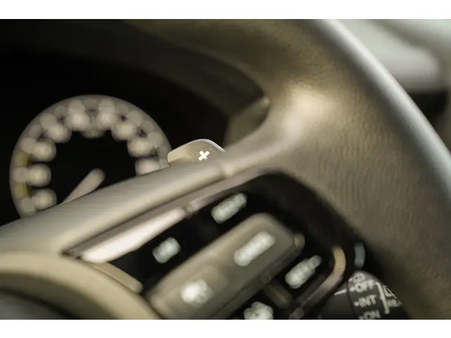 Honda HR-V 1.5i e:HEV ELEGANCE 2022 Hybride Benzine 50