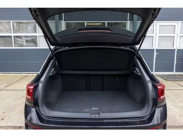 Volkswagen T-Roc 2.0 TSI 4Motion Sport 2018 Benzine 17
