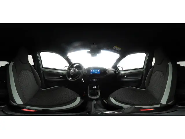 Toyota Aygo X 1.0 VVT-i MT Pulse 2025 Benzine 42