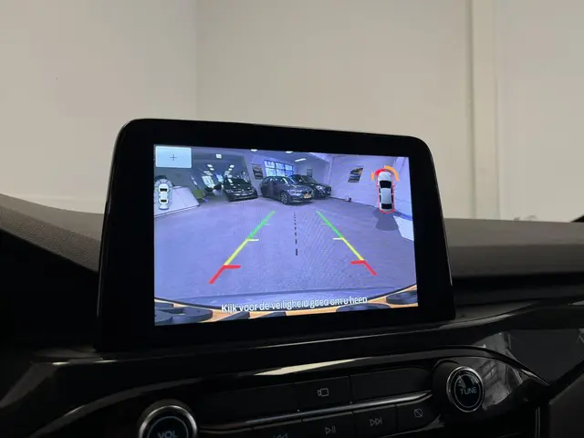 Ford Kuga 2.5 PHEV ST-Line 2023 Hybride Benzine 25