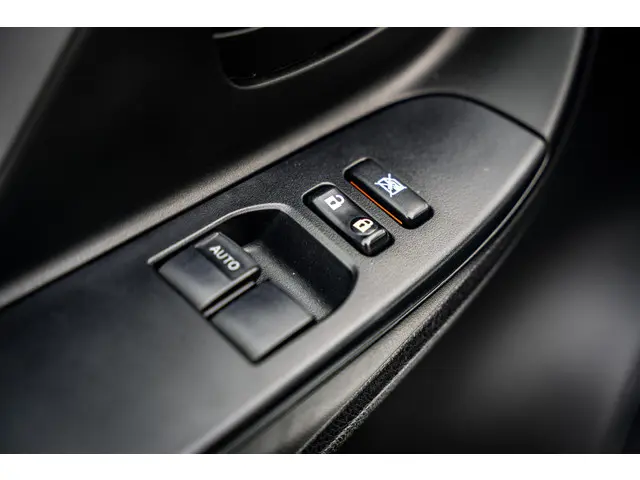 Toyota Yaris 1.5 Hybrid Active 2019 Hybride Benzine 28