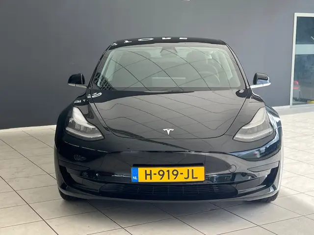 Tesla Model 3 Standard RWD Plus 60 kWh 2020 Elektrisch 3