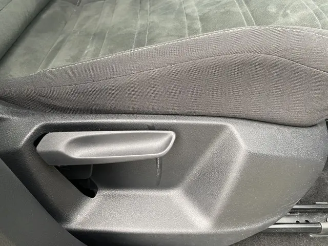 Volkswagen Touran 1.2 TSI Highline 7p 2018 Benzine 38