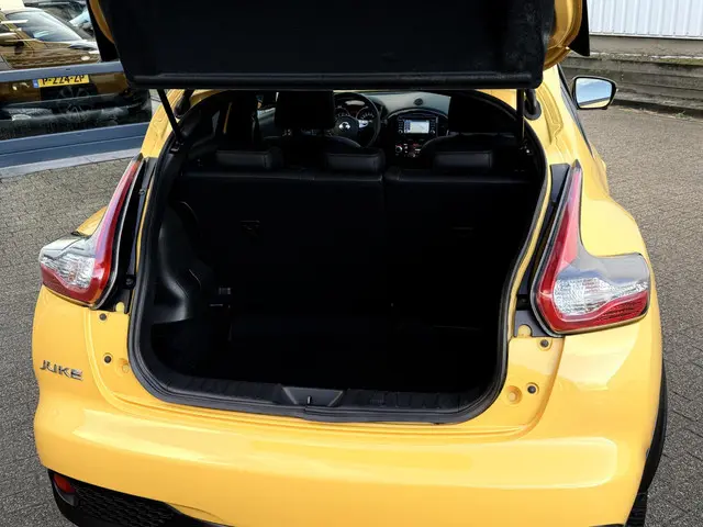 Nissan Juke 1.6 Tekna 2015 Benzine 43