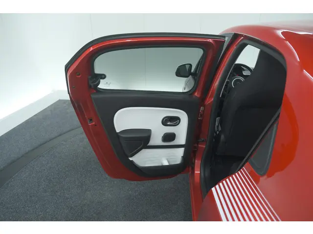 Renault Twingo SCe 70 Intens 2019 Benzine 49