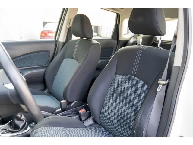 Nissan Note 1.2 Acenta 2014 Benzine 15