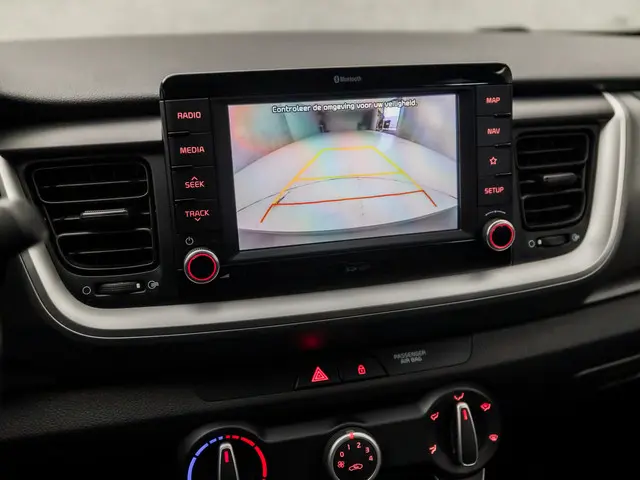 Kia Stonic 1.0 T-GDi DynamicLine 2019 Benzine 13