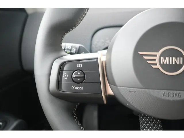 MINI Countryman C 2025 Benzine 12