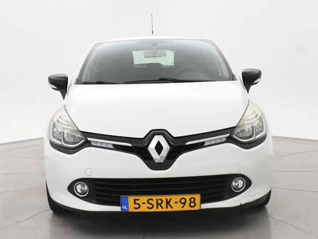 Renault Clio 0.9 TCe 5-DEURS + NAVIGATIE | LMV 2013 Benzine 7