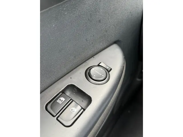 Hyundai i20 1.2i i-Motion |LED |BLUETOOTH 2013 Benzine 16