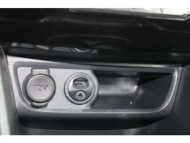 Peugeot 208 1.2 PureTech Active 2017 Benzine 22