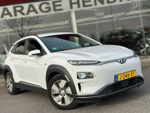 Hyundai Kona EV Premium 64 kWh 2020 Elektrisch 8
