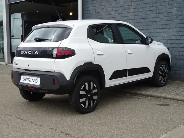 Dacia Spring 2