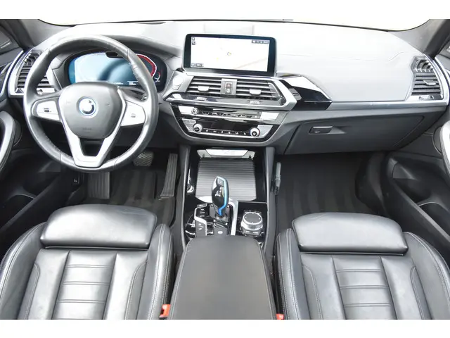 BMW iX3 High Executive 80 kWh 2021 Elektrisch 3