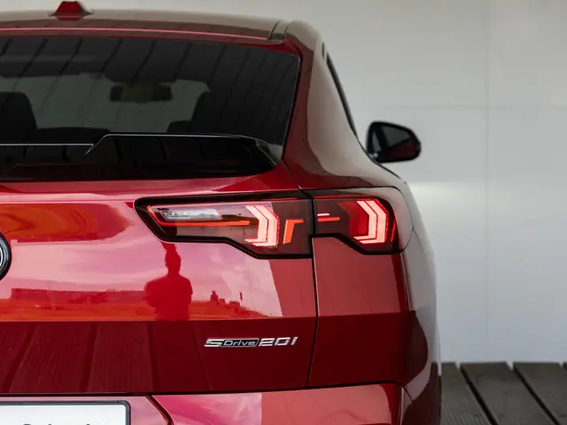 BMW X2 sDrive20i 2024 Benzine 43