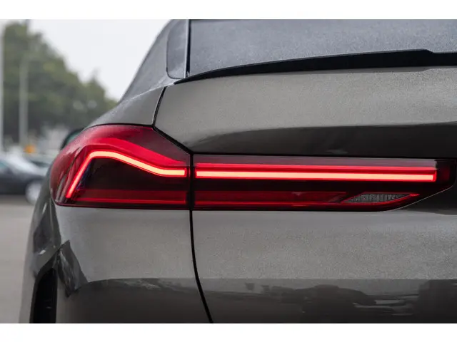 BMW X6 xDrive40i High Executive M Sport 2020 Benzine 41