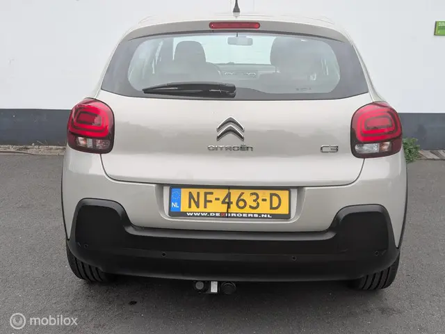 Citroën C3 1.2 PureTech ELLE 2017 Benzine 4