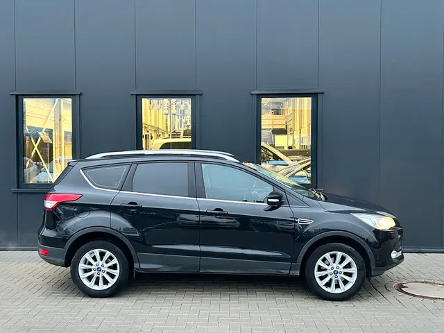 Ford Kuga 1.5 Trend | Lees Tekst!!!! | 2015 Benzine 6