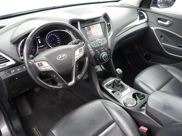 Hyundai Santa Fe 2
