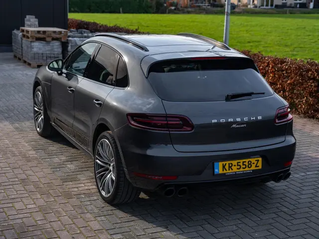 Porsche Macan 2.0T 252pk PDK AWD 2016 Benzine 34