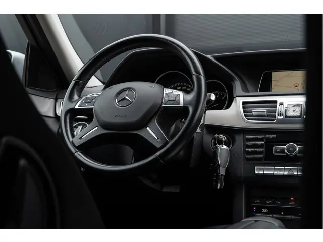 Mercedes-Benz E-Klasse E200 Avantgarde 2013 Benzine 13