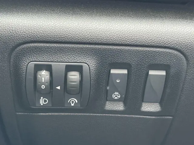 Renault Mégane Estate 1.3 TCe 140 Techno 2024 Benzine 25