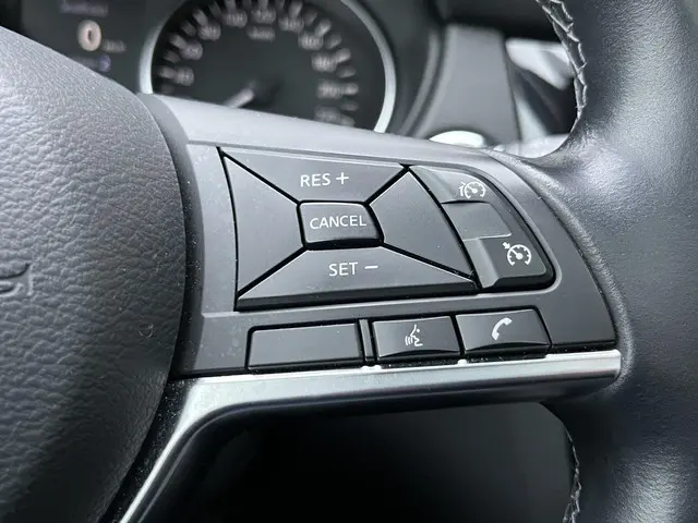 Nissan QASHQAI 1.3 DIG-T Premium Edition 2021 Benzine 26