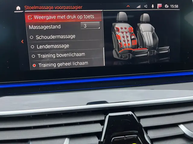 BMW 5 Serie M550i xDrive High Executive 2019 Benzine 15