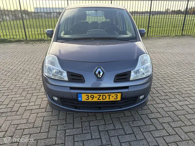 Renault Modus 2