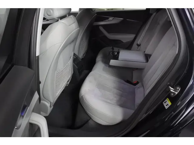 Audi A4 Avant 2.0 TFSi ultra Automaat 2016 Benzine 33