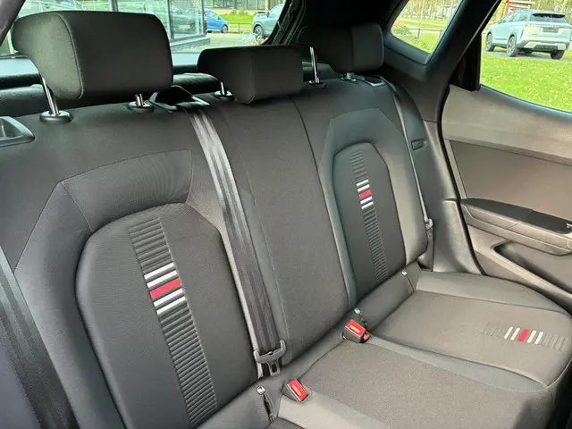 SEAT Arona 1.5 TSI EVO FR Business Intense 2019 Benzine 16