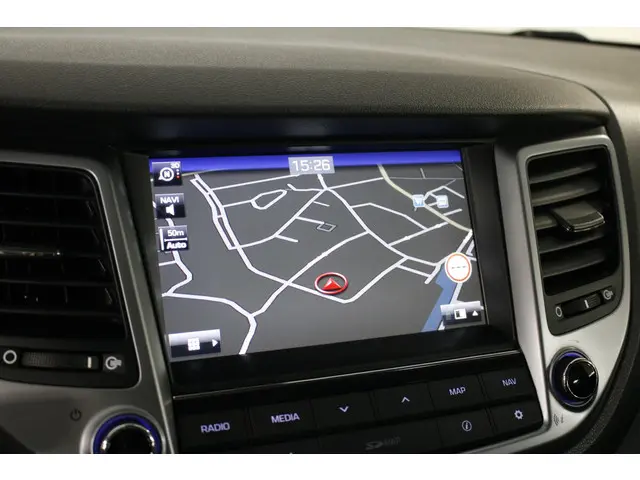 Hyundai Tucson 1.6 GDi Premium. 2016 Benzine 21