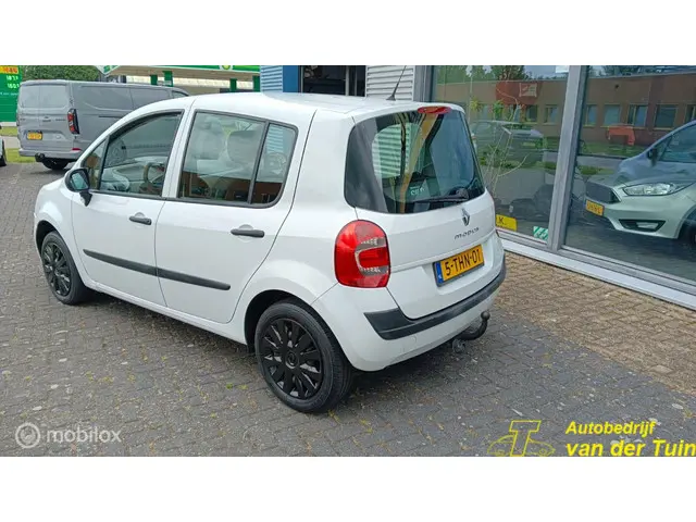 Renault Modus 1.2-16V Authentique 2012 Benzine 2