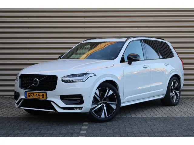 Volvo XC90 B6 AWD R-Design 2022 Benzine 9