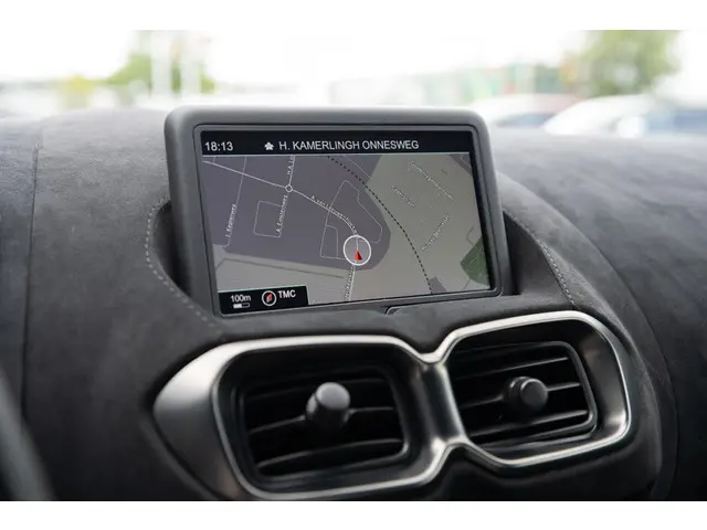 Aston Martin V8 Vantage 4.0 2018 Benzine 32