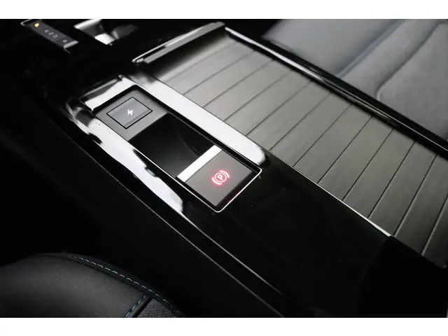 Citroën ë-C4 Feel 136pk 50 kWh 2023 Elektrisch 31