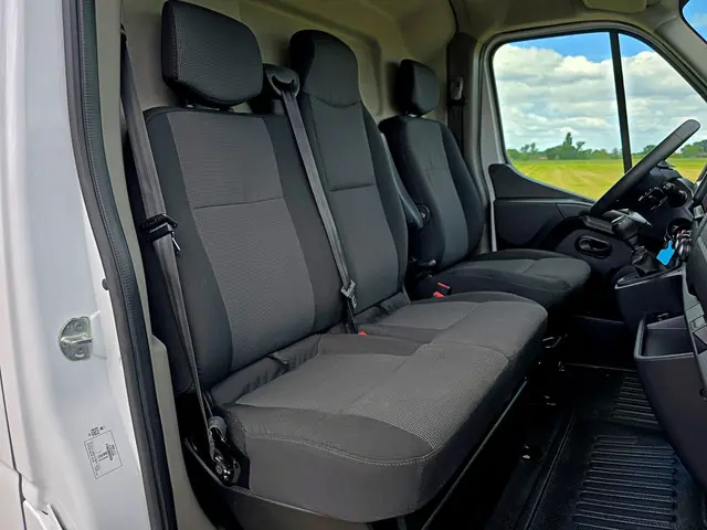 Renault Master 2.3 dCi L2 H2 2022 Diesel 13