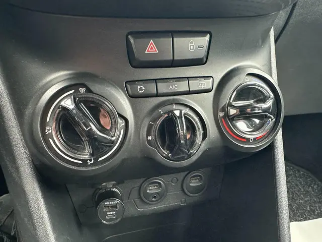 Peugeot 2008 1.2 VTi Allure 2013 Benzine 7