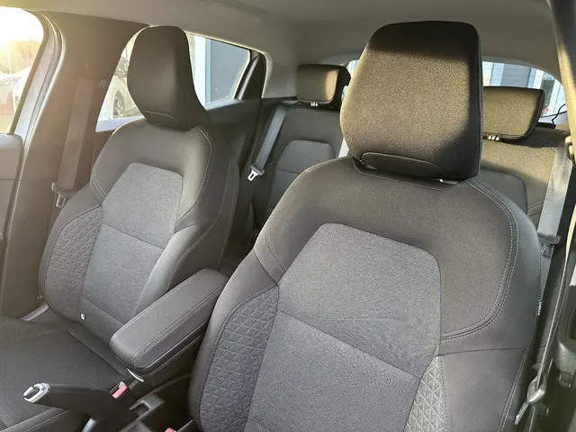 Renault Clio TCe 100 Bi-Fuel Zen 2022 Benzine 12