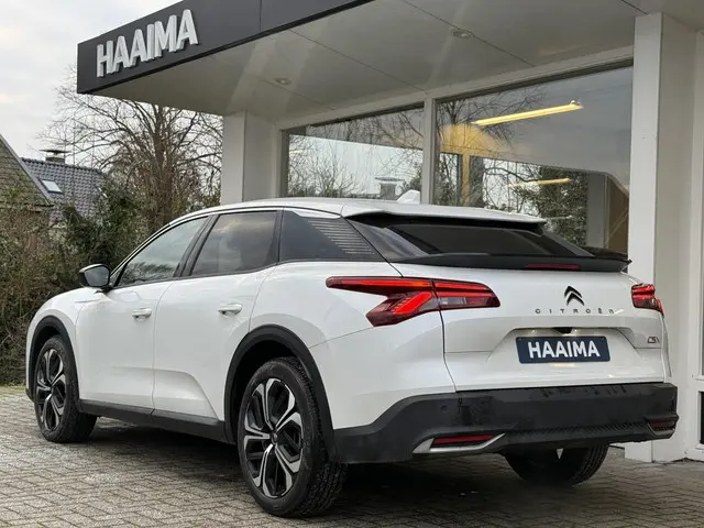 Citroën C5 X 1.6 Turbo Shine 2022 Benzine 16