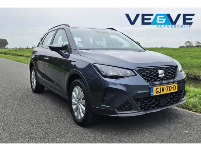SEAT Arona 1.0 TSI Business Connect 2023 Benzine