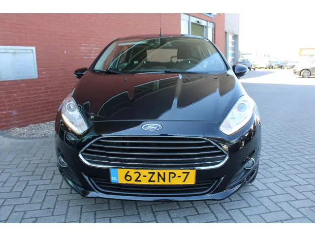 Ford Fiesta 1.0 EcoBoost 100 PK Titanium 2013 Benzine 4