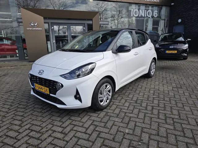 Hyundai i10 1.0 Premium 1e eig/NL-auto 2022 Benzine
