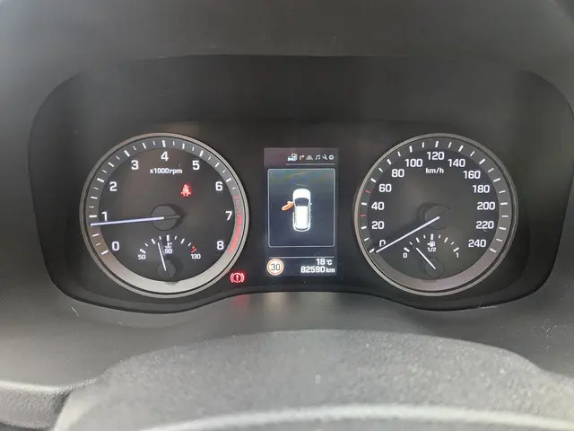 Hyundai Tucson 1.6 GDi Comfort 2016 Benzine 14