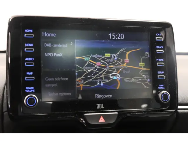 Toyota Yaris 1.5 Hybrid Executive 2021 Hybride Benzine 10