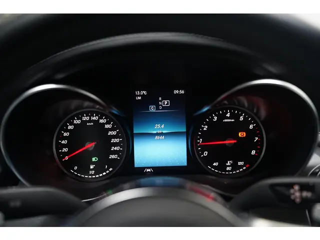 Mercedes-Benz C-Klasse Cabrio 180 AMG Line 2023 Benzine 67
